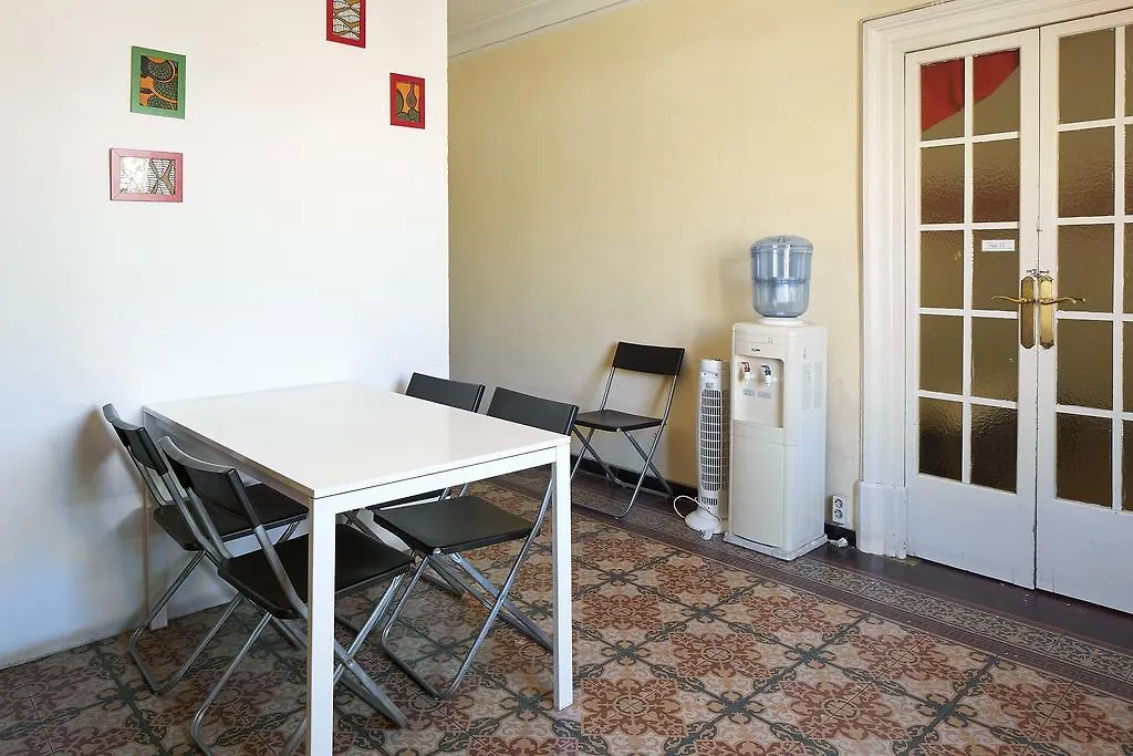 Blue Hostel 바르셀로나 0*,  스페인